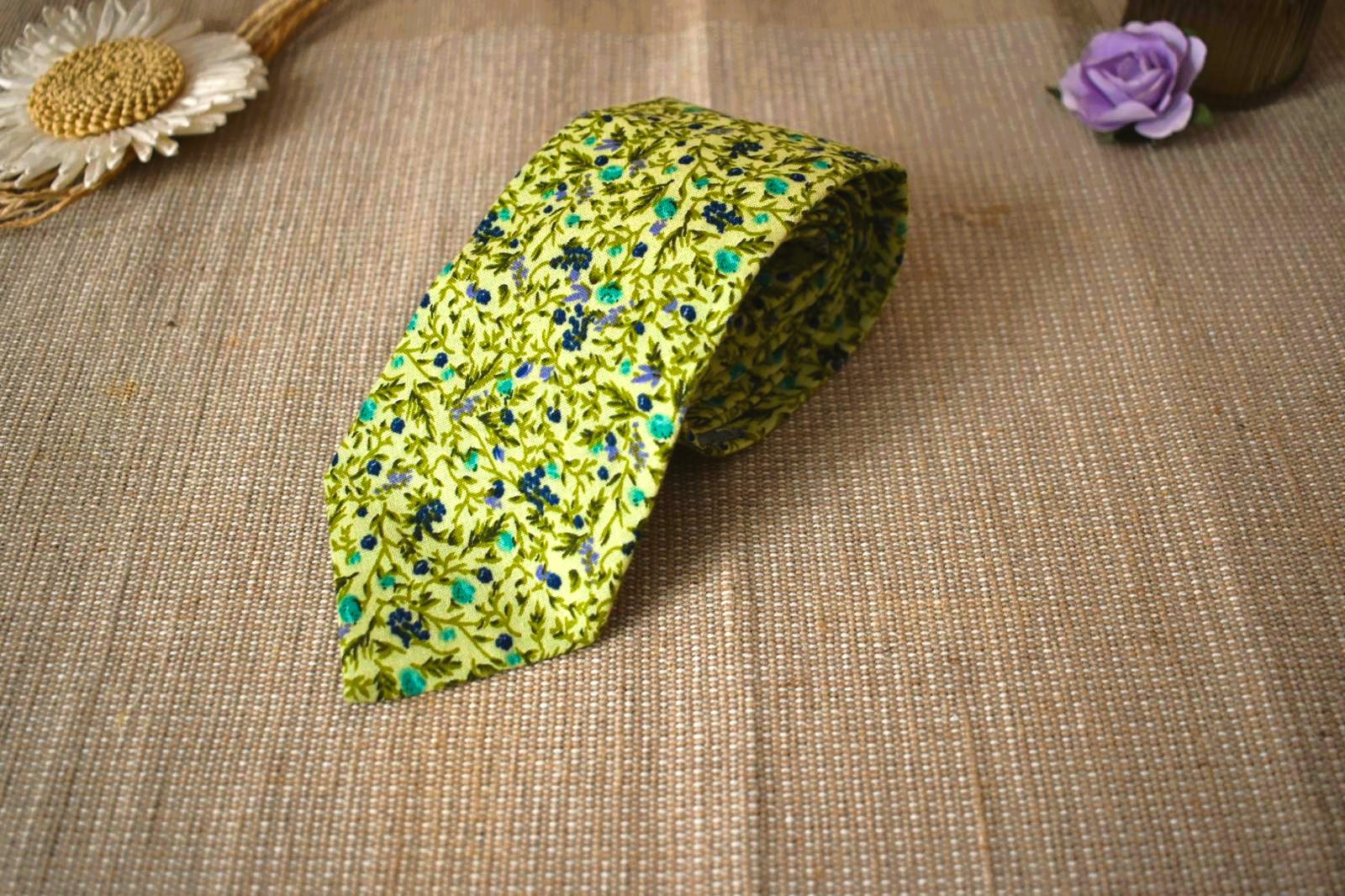 Cravate & Pochette - Vert Floral – Image 3