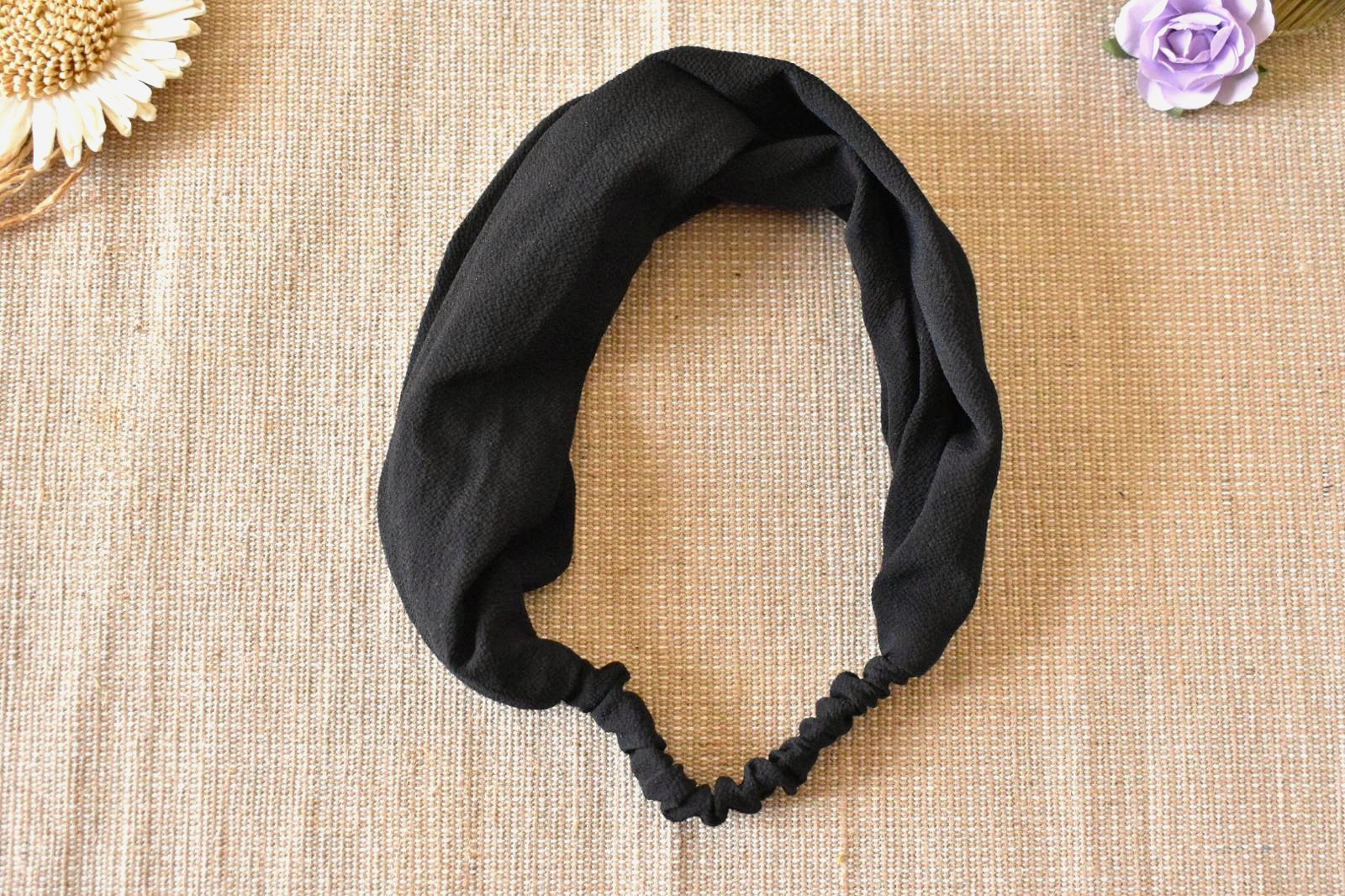 bandeau noir