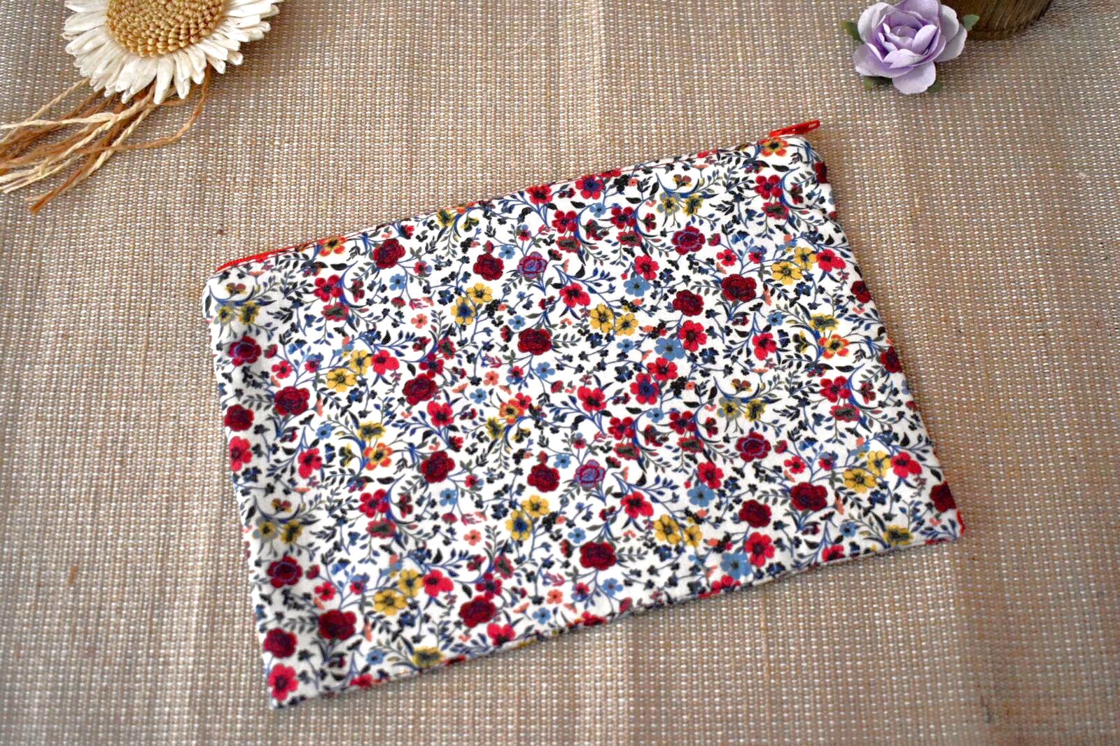 trousse coton fleurie
