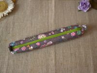 trousse-fine-marron-fleurie