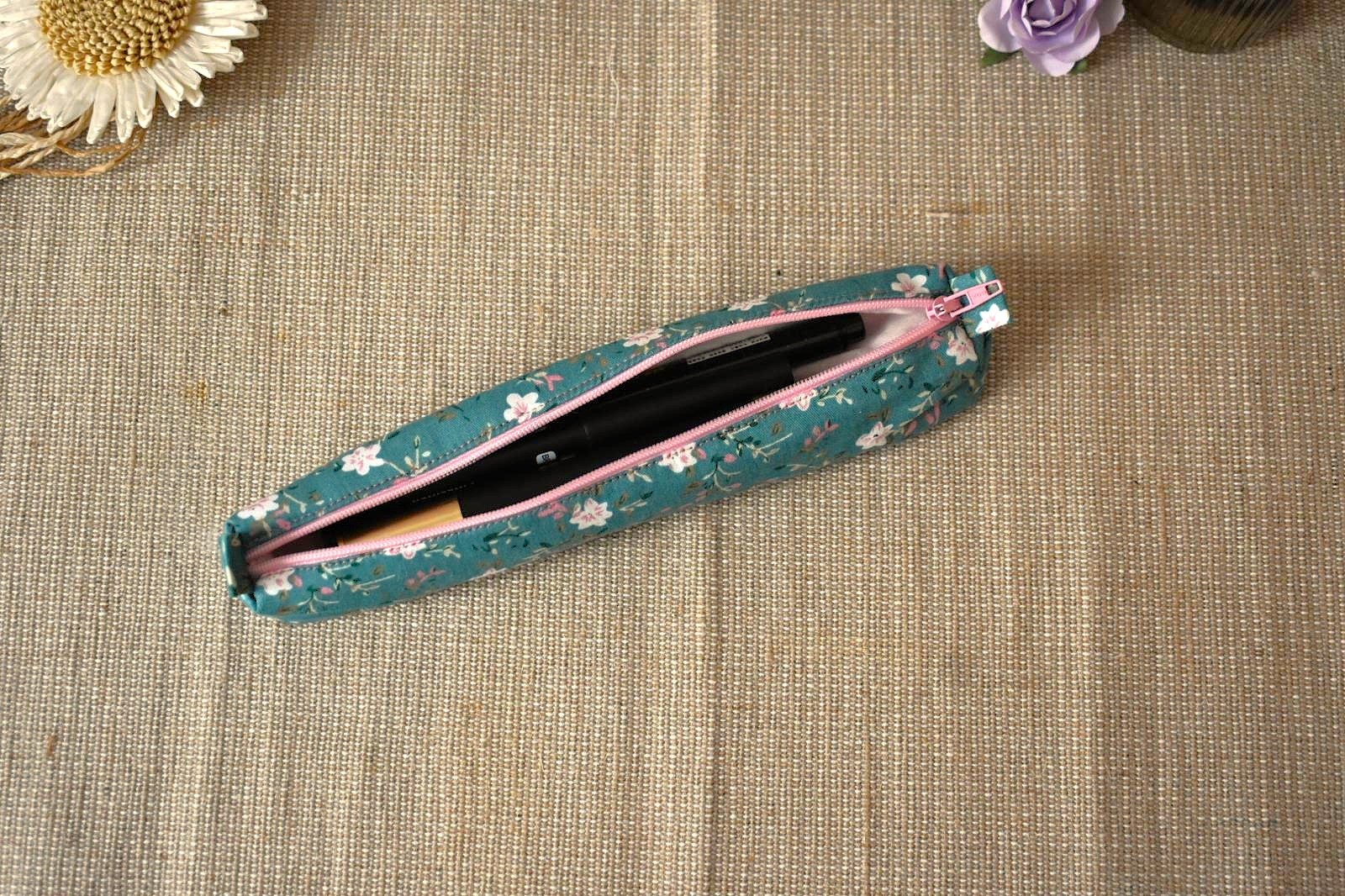 Trousse Fine- Motif Floral – Image 2