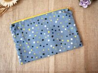 trousse plate pois colores